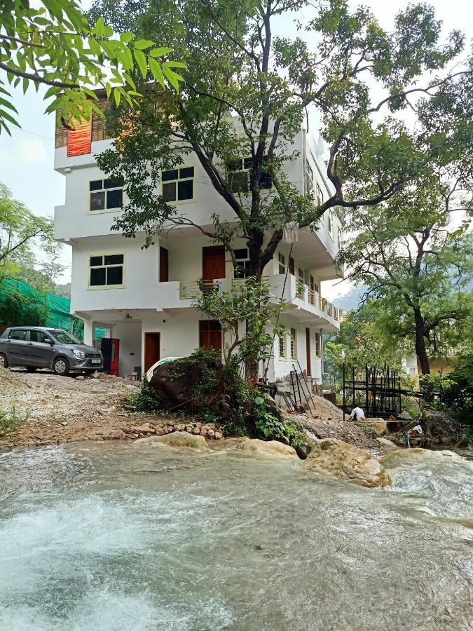 Shivanjal Wellness And Accommodation Rishīkesh Eksteriør billede